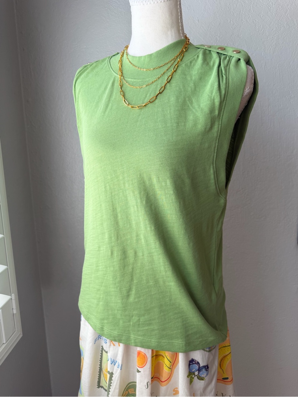 50- NWT Anthropologie Nation LA Sleeveless Apple Green CottonTop Medium.